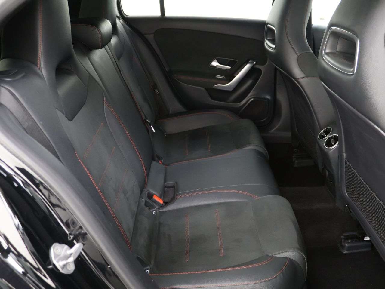 2021 MERCEDES-BENZ A CLASS 2021 MERCEDES-BENZ A CLASS