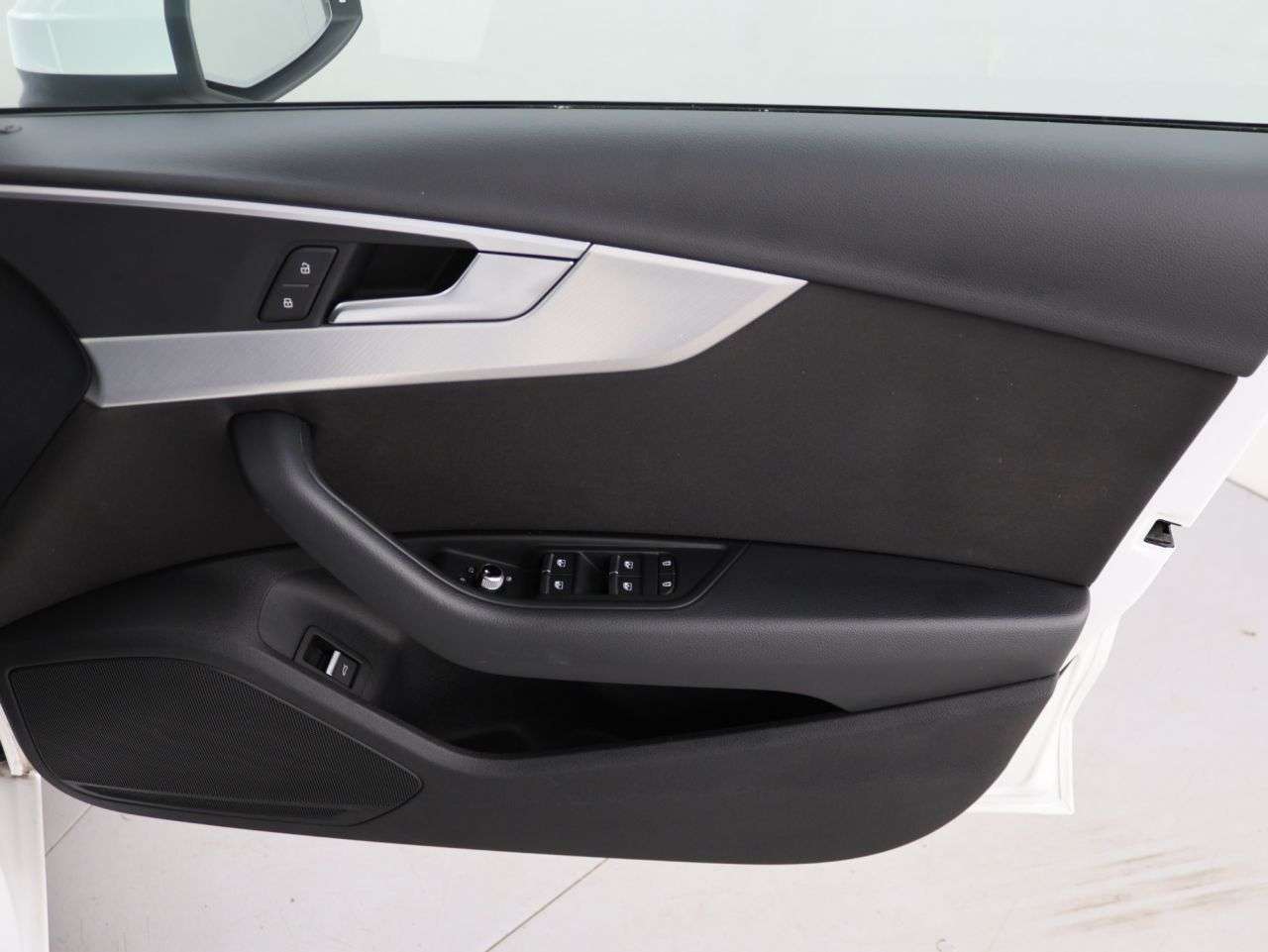 2020 AUDI A4 2020 AUDI A4