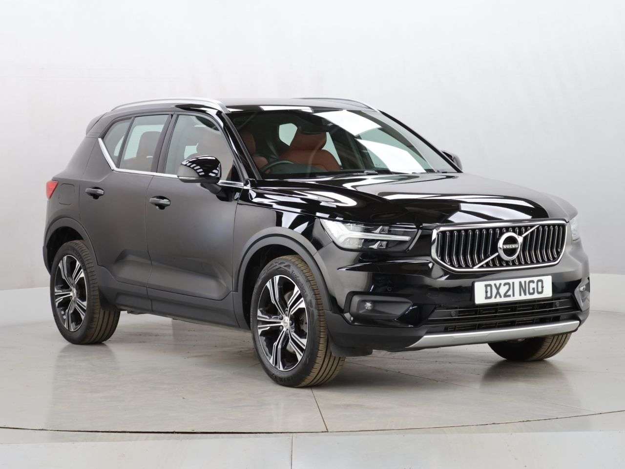 2021 VOLVO XC40 2021 VOLVO XC40