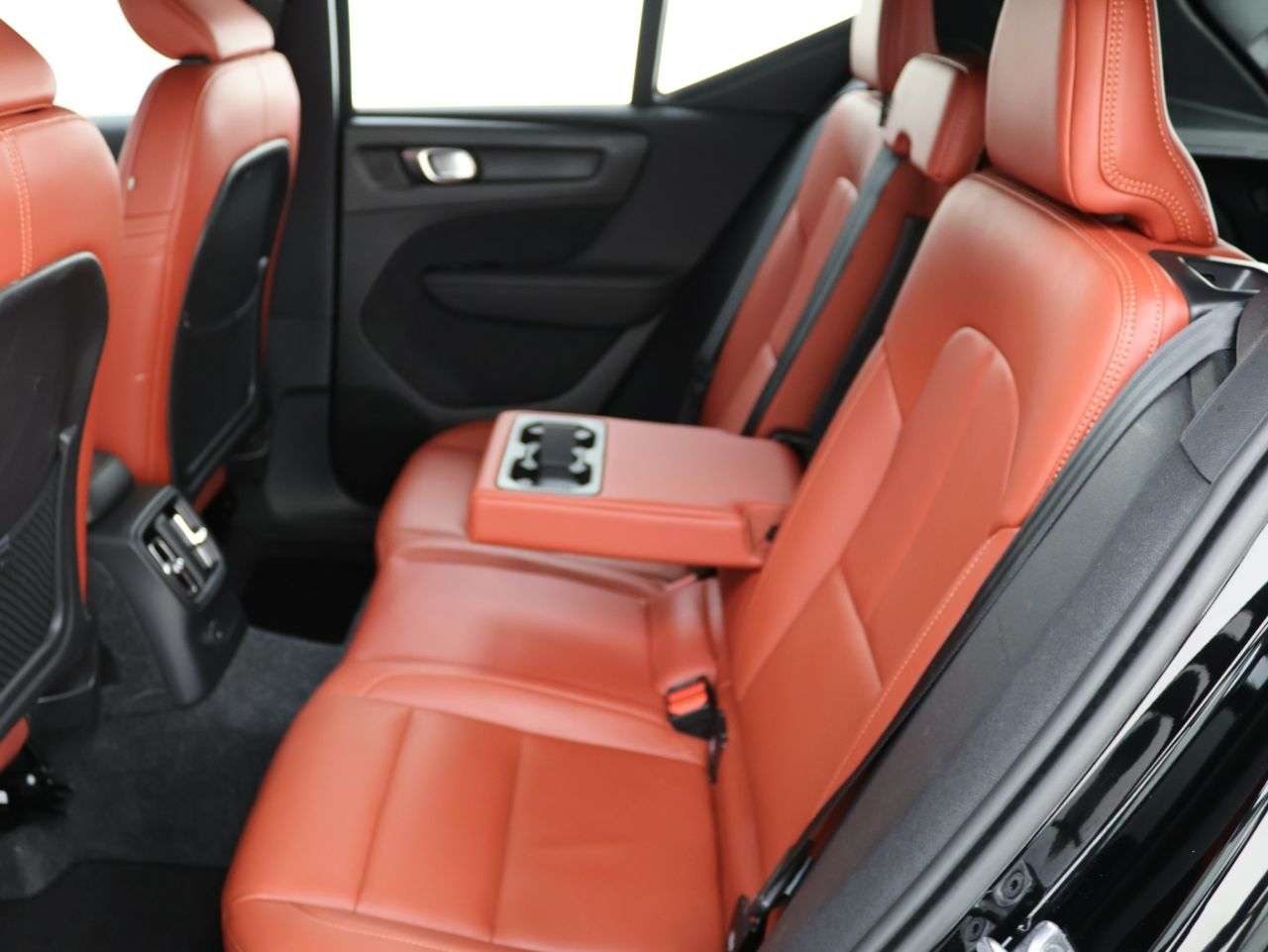 2021 VOLVO XC40 2021 VOLVO XC40