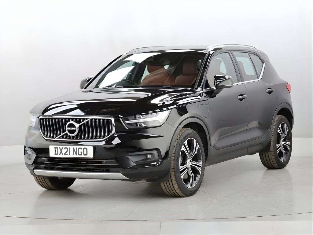 2021 VOLVO XC40 2021 VOLVO XC40
