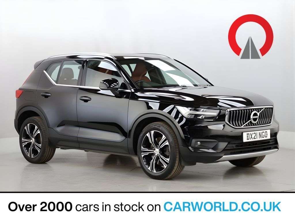 2021 VOLVO XC40 2021 VOLVO XC40