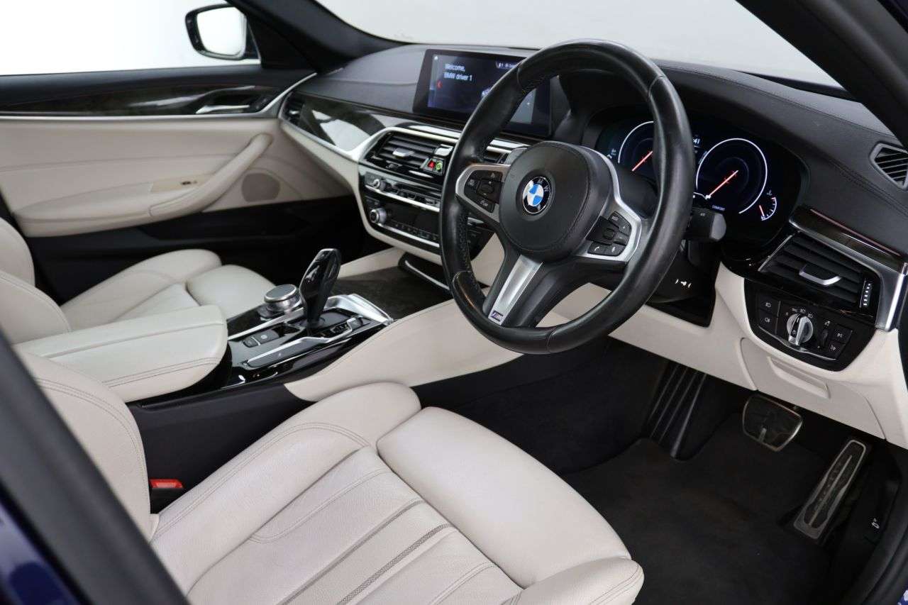 2019 BMW 5 SERIES 2019 BMW 5 SERIES