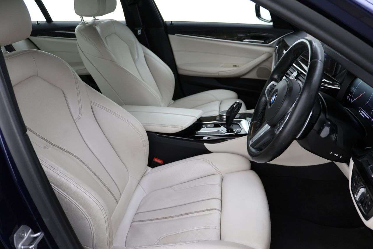 2019 BMW 5 SERIES 2019 BMW 5 SERIES