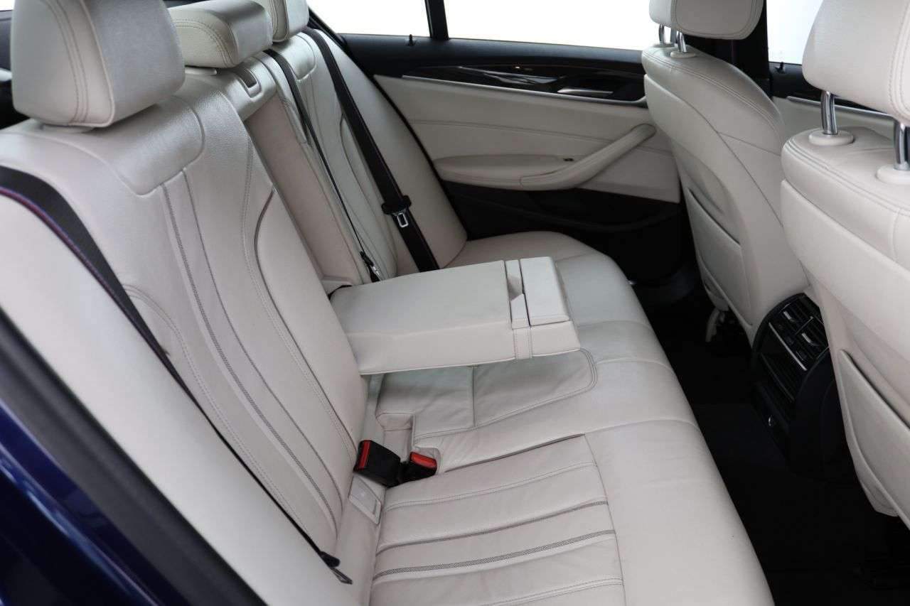 2019 BMW 5 SERIES 2019 BMW 5 SERIES