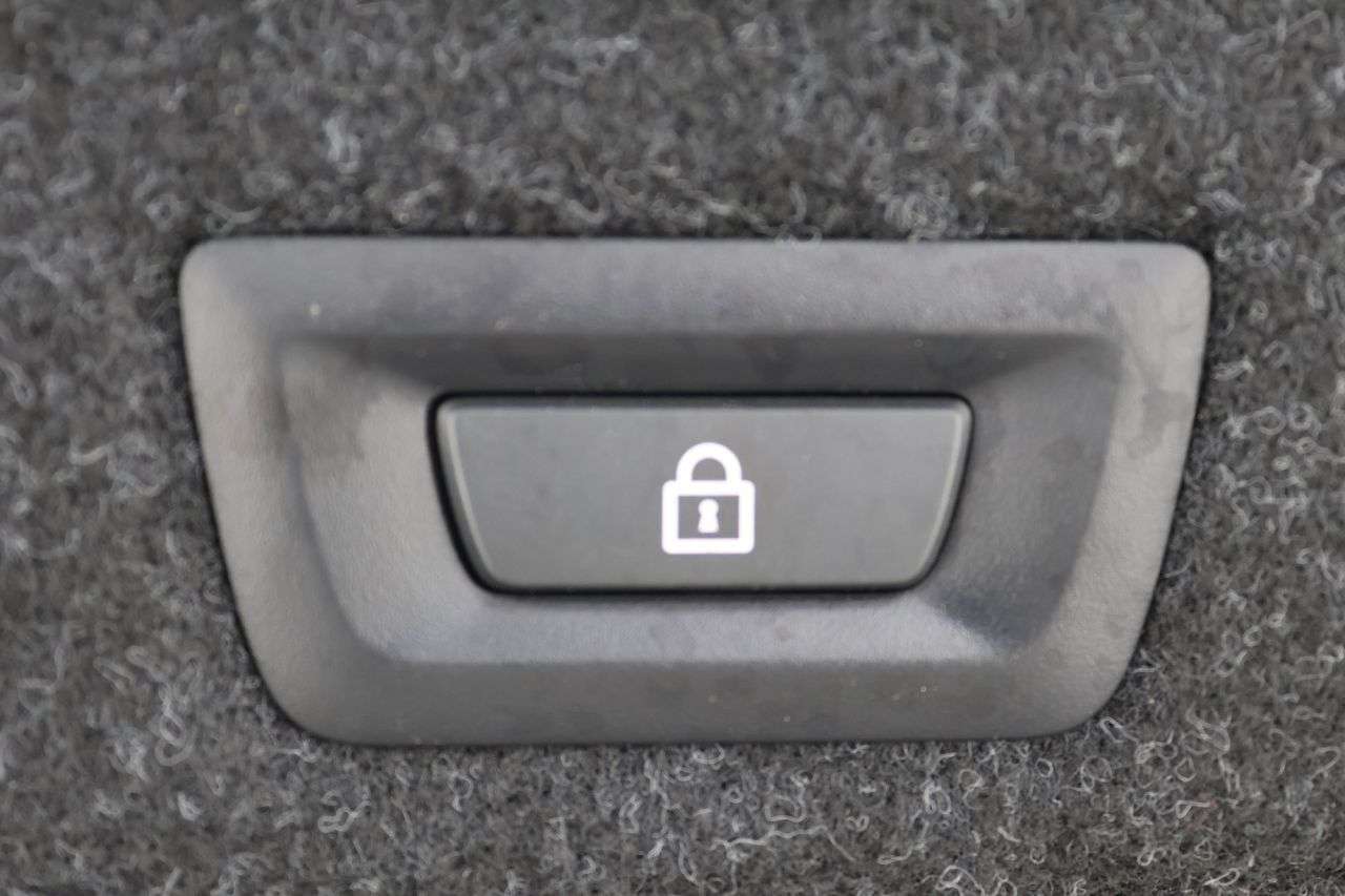 2019 BMW 5 SERIES 2019 BMW 5 SERIES