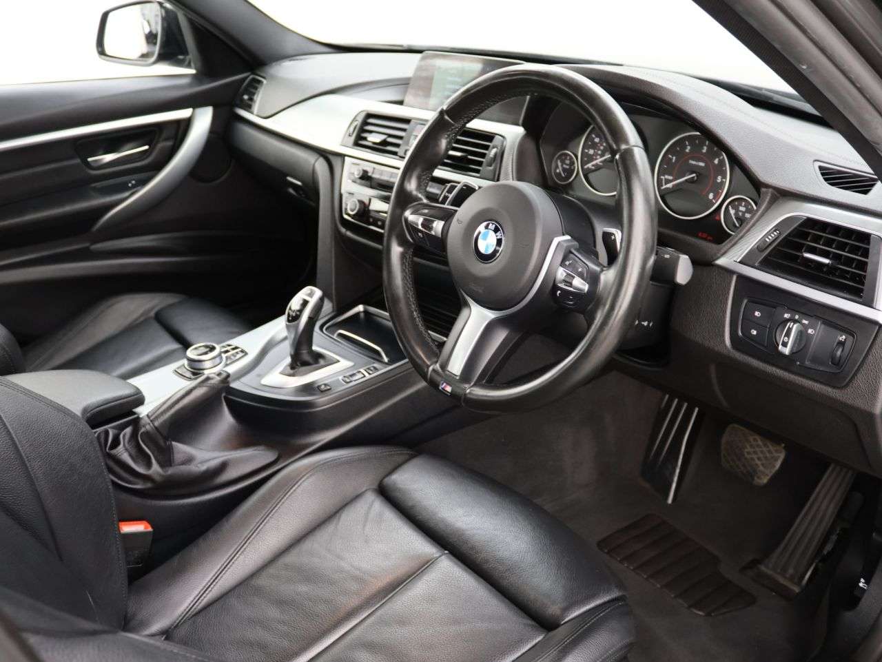 2017 BMW 3 SERIES 2017 BMW 3 SERIES