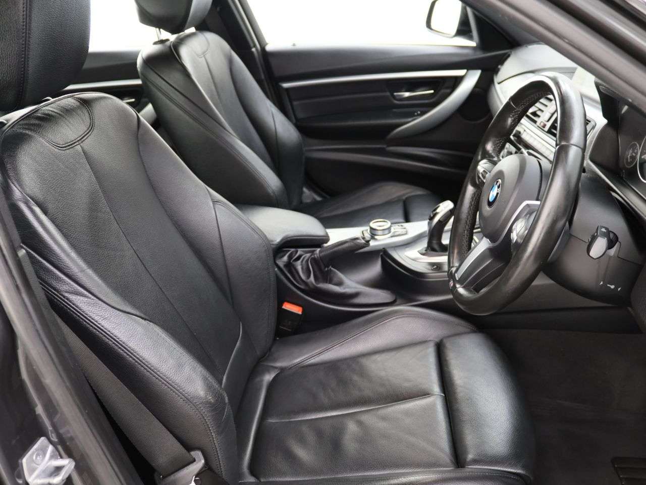 2017 BMW 3 SERIES 2017 BMW 3 SERIES