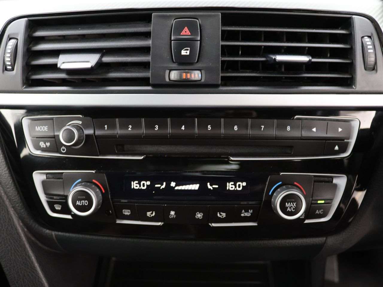 2017 BMW 3 SERIES 2017 BMW 3 SERIES