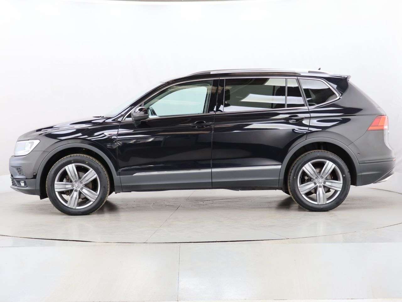 2021 VOLKSWAGEN TIGUAN ALLSPACE 2021 VOLKSWAGEN TIGUAN ALLSPACE