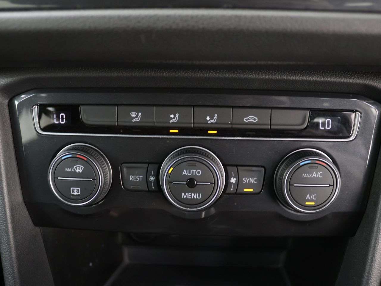 2021 VOLKSWAGEN TIGUAN ALLSPACE 2021 VOLKSWAGEN TIGUAN ALLSPACE