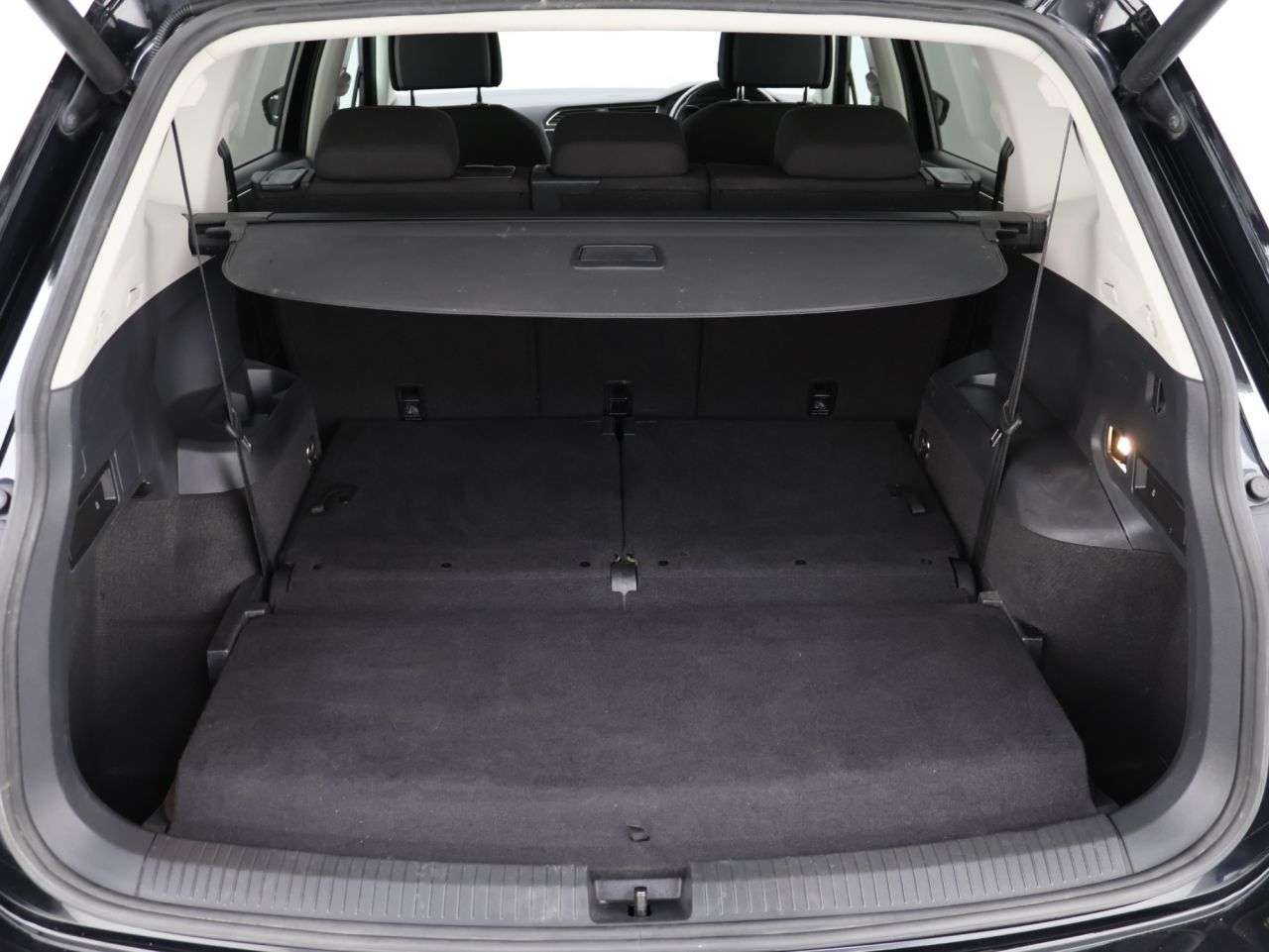 2021 VOLKSWAGEN TIGUAN ALLSPACE 2021 VOLKSWAGEN TIGUAN ALLSPACE