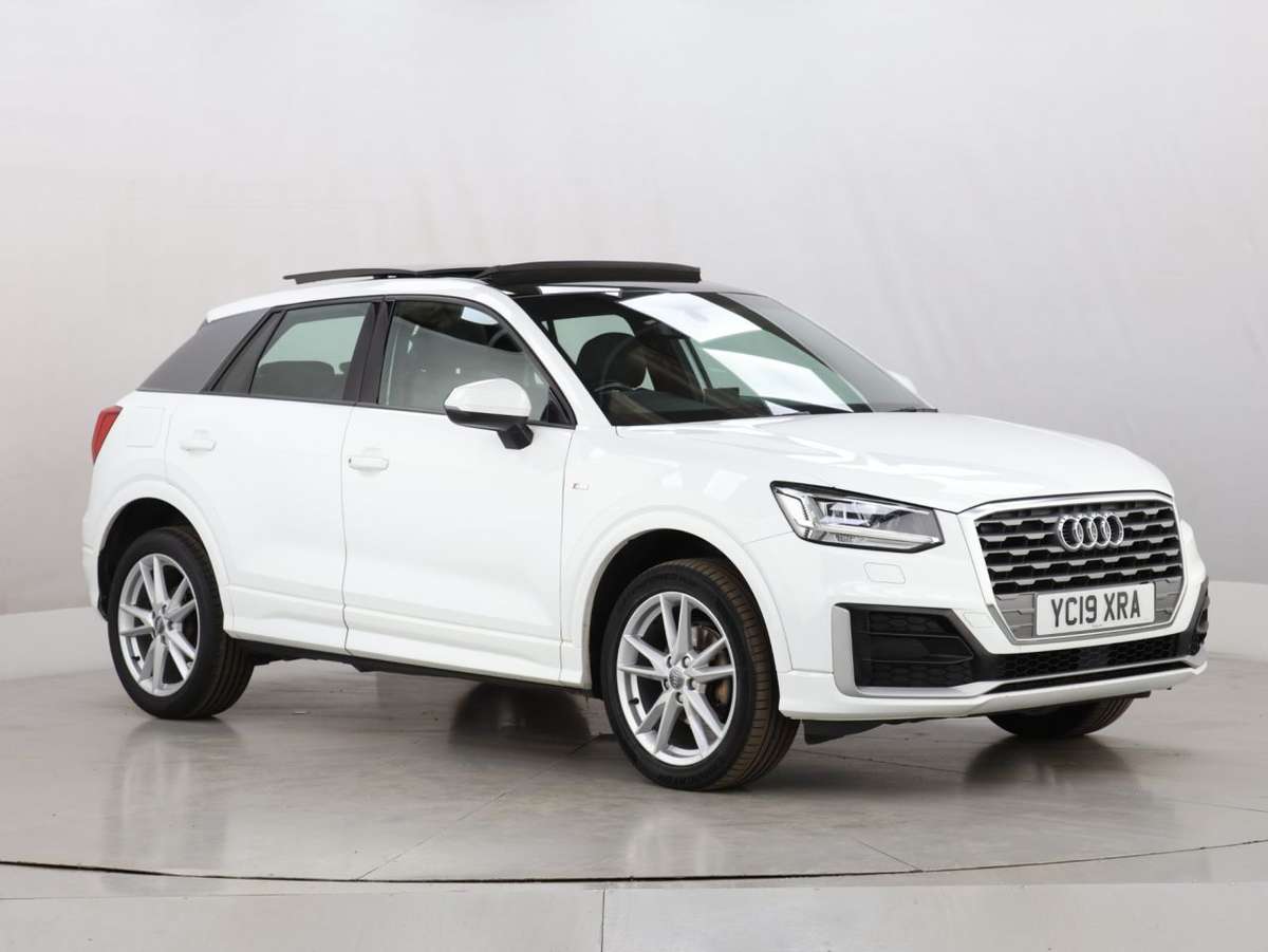 Check out this Audi Q2 2019 Petrol Manual