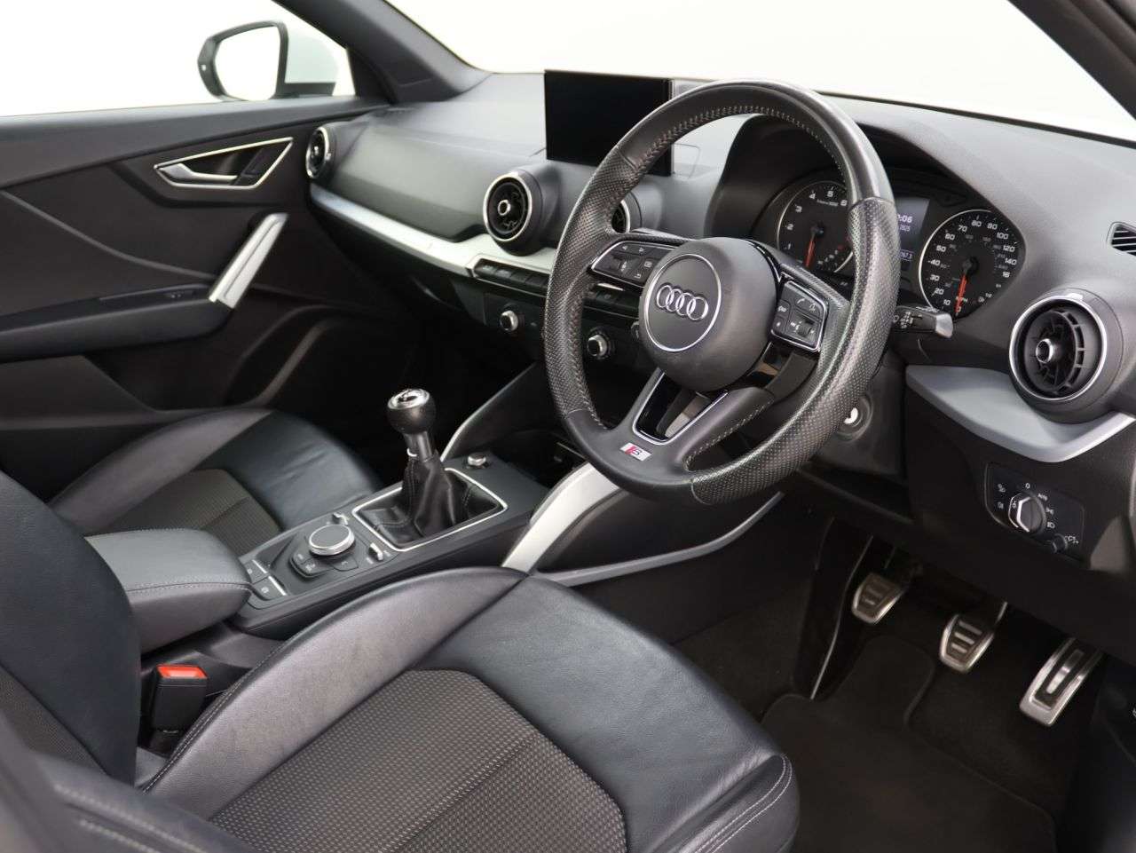 2019 AUDI Q2 2019 AUDI Q2