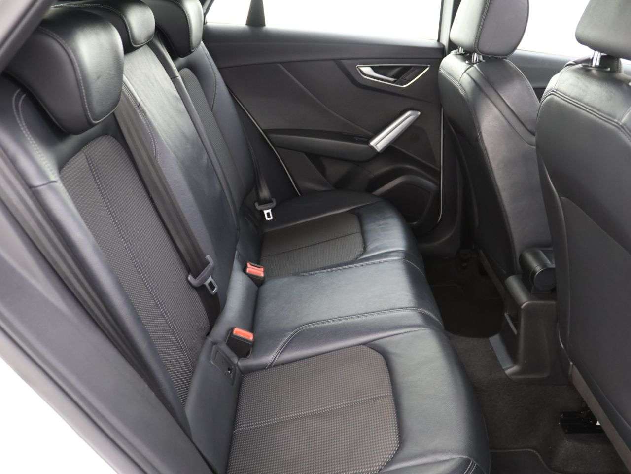 2019 AUDI Q2 2019 AUDI Q2