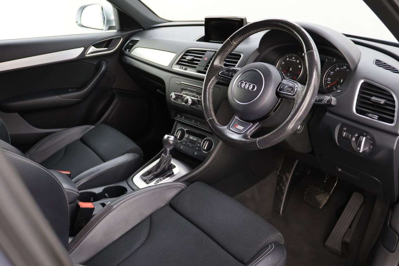 2017 AUDI Q3 2017 AUDI Q3