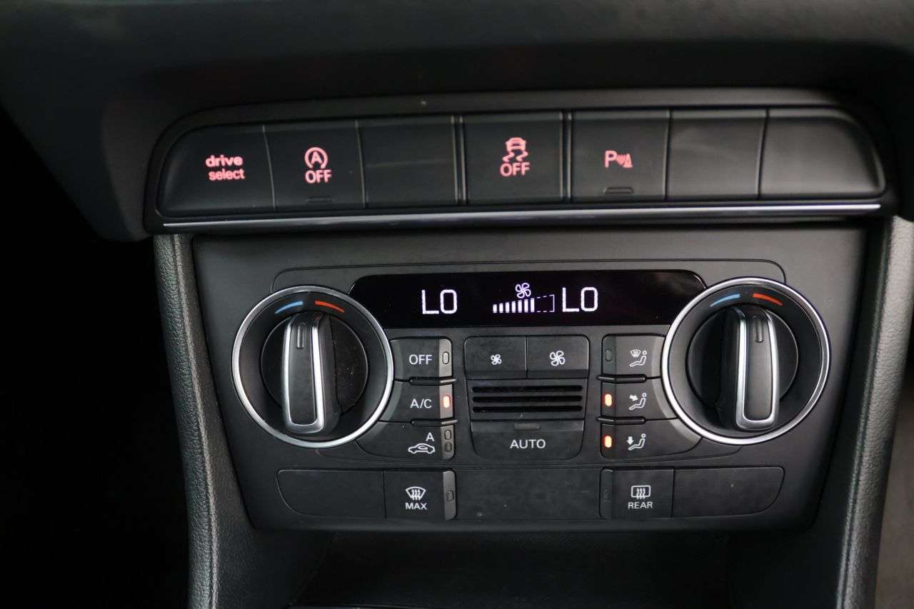 2017 AUDI Q3 2017 AUDI Q3