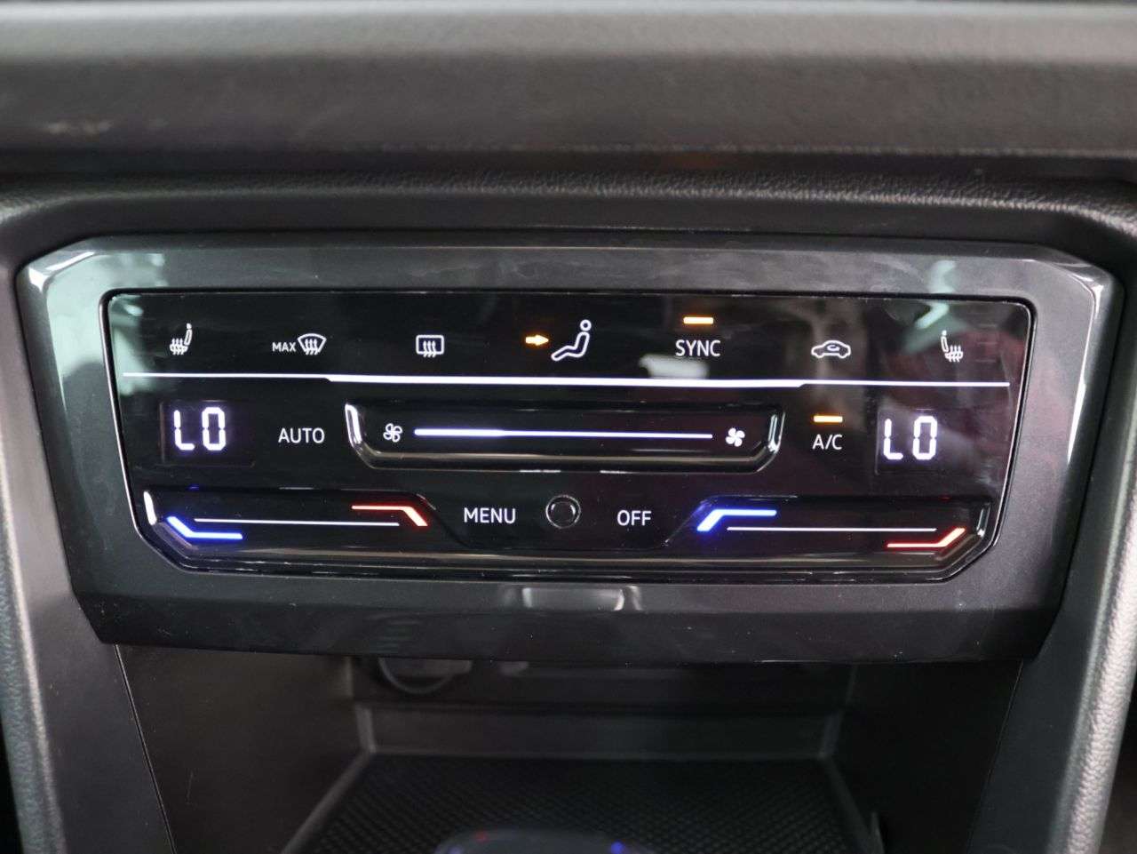 2020 VOLKSWAGEN TIGUAN 2020 VOLKSWAGEN TIGUAN