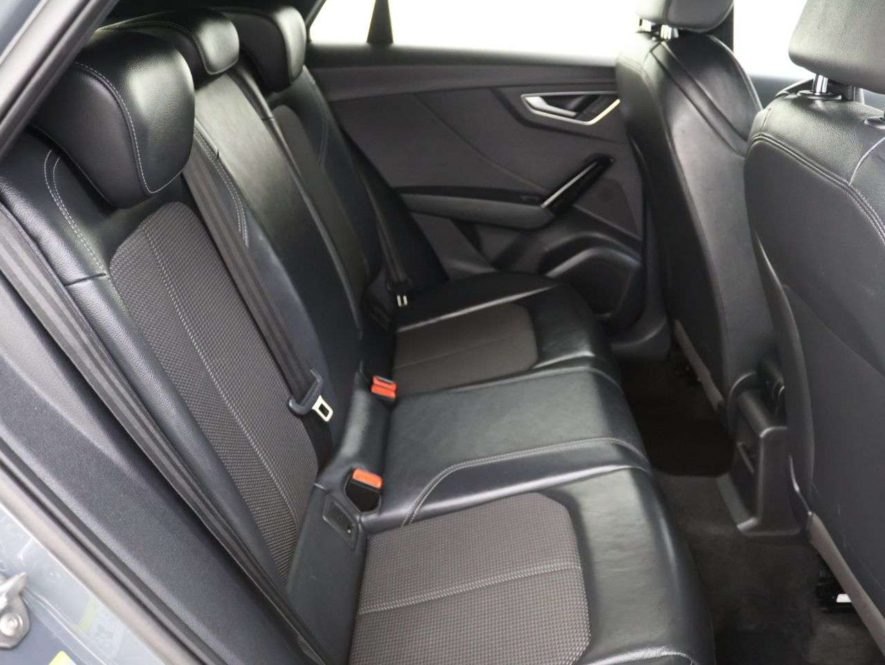 2020 AUDI Q2 2020 AUDI Q2