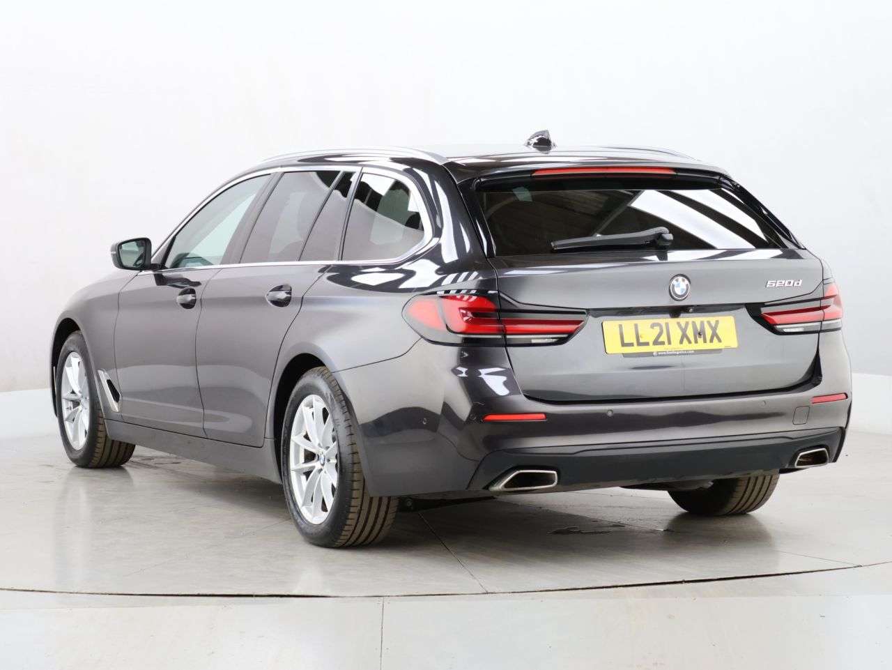 2021 BMW 5 SERIES 2021 BMW 5 SERIES