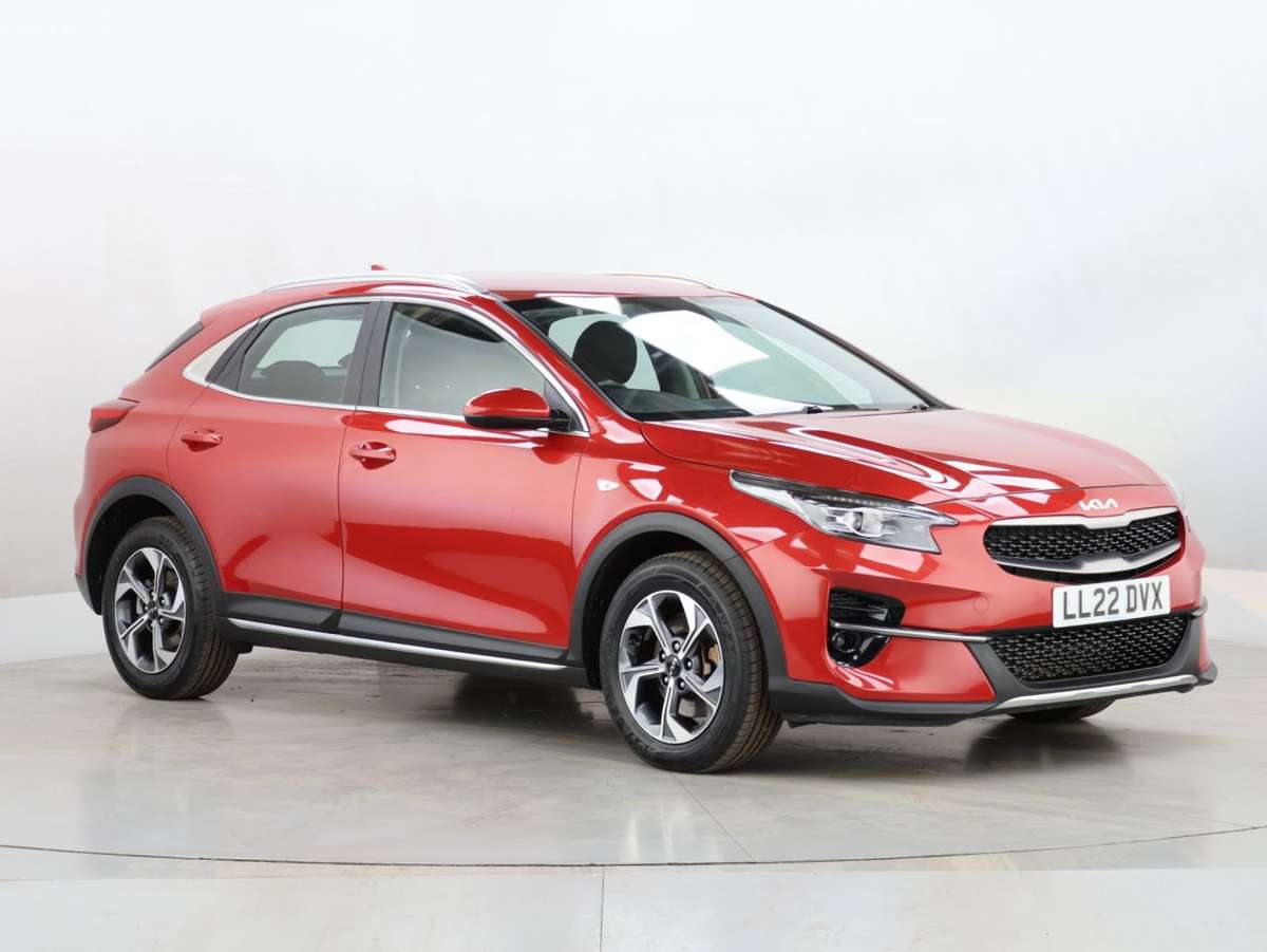 Check out this Kia Xceed 2022 Petrol Manual