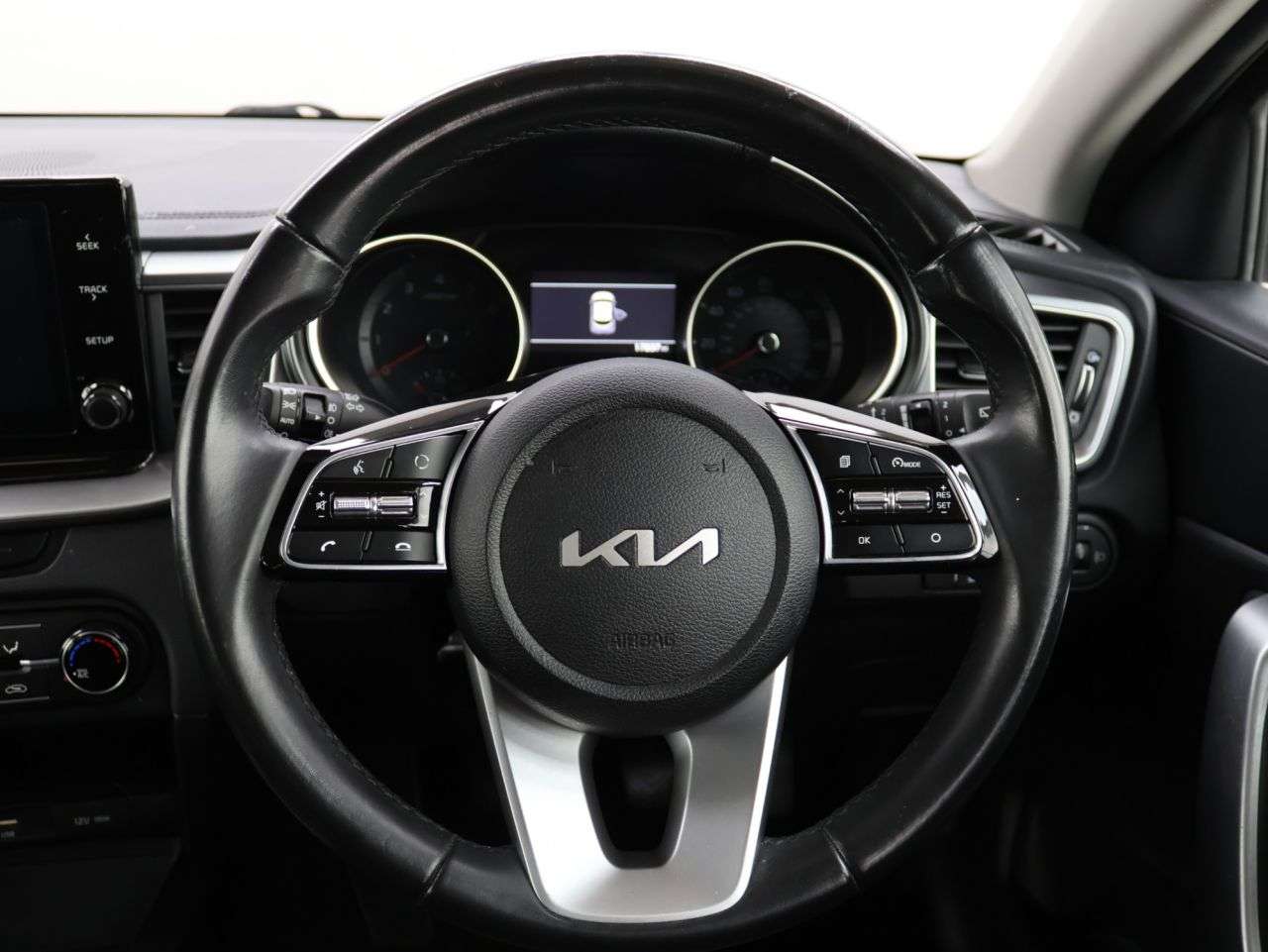 2022 KIA XCEED 2022 KIA XCEED