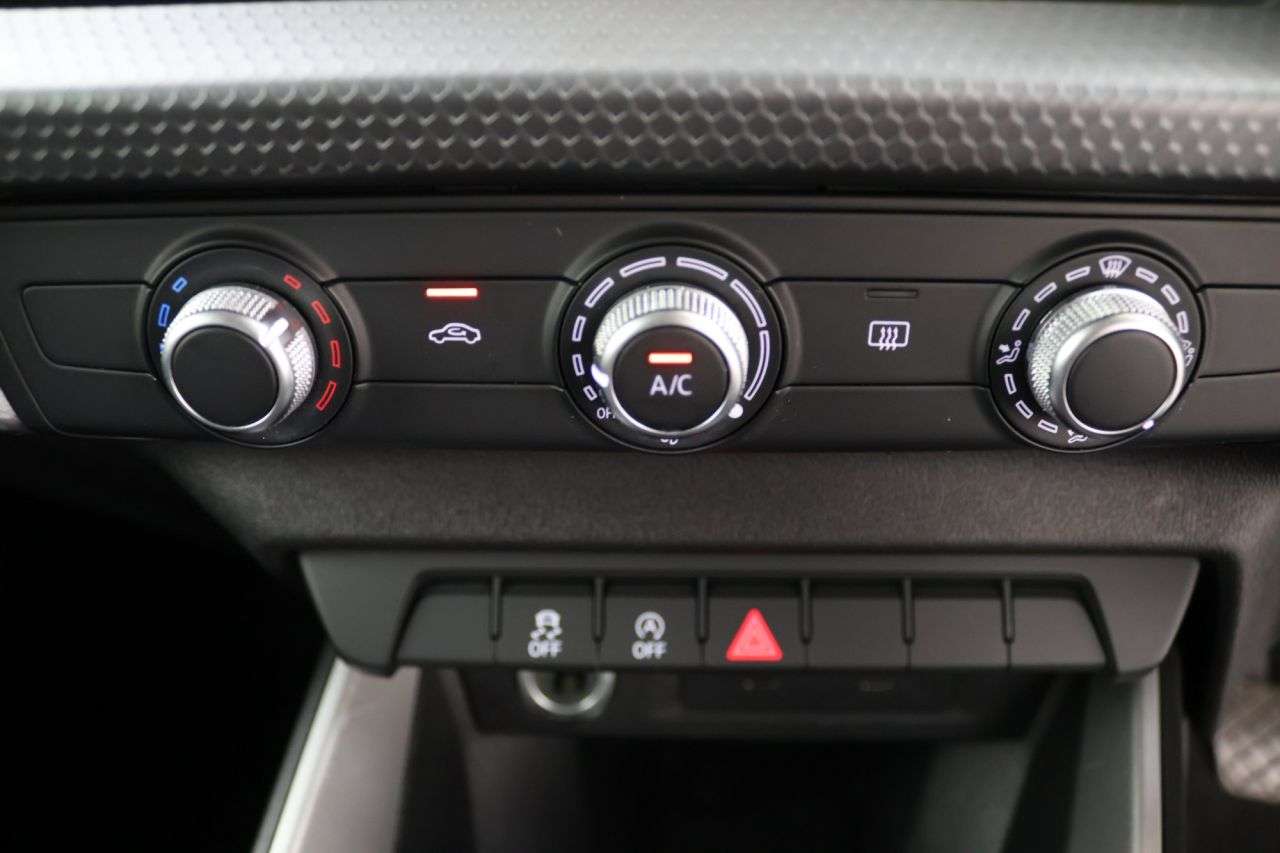 2022 AUDI A1 2022 AUDI A1