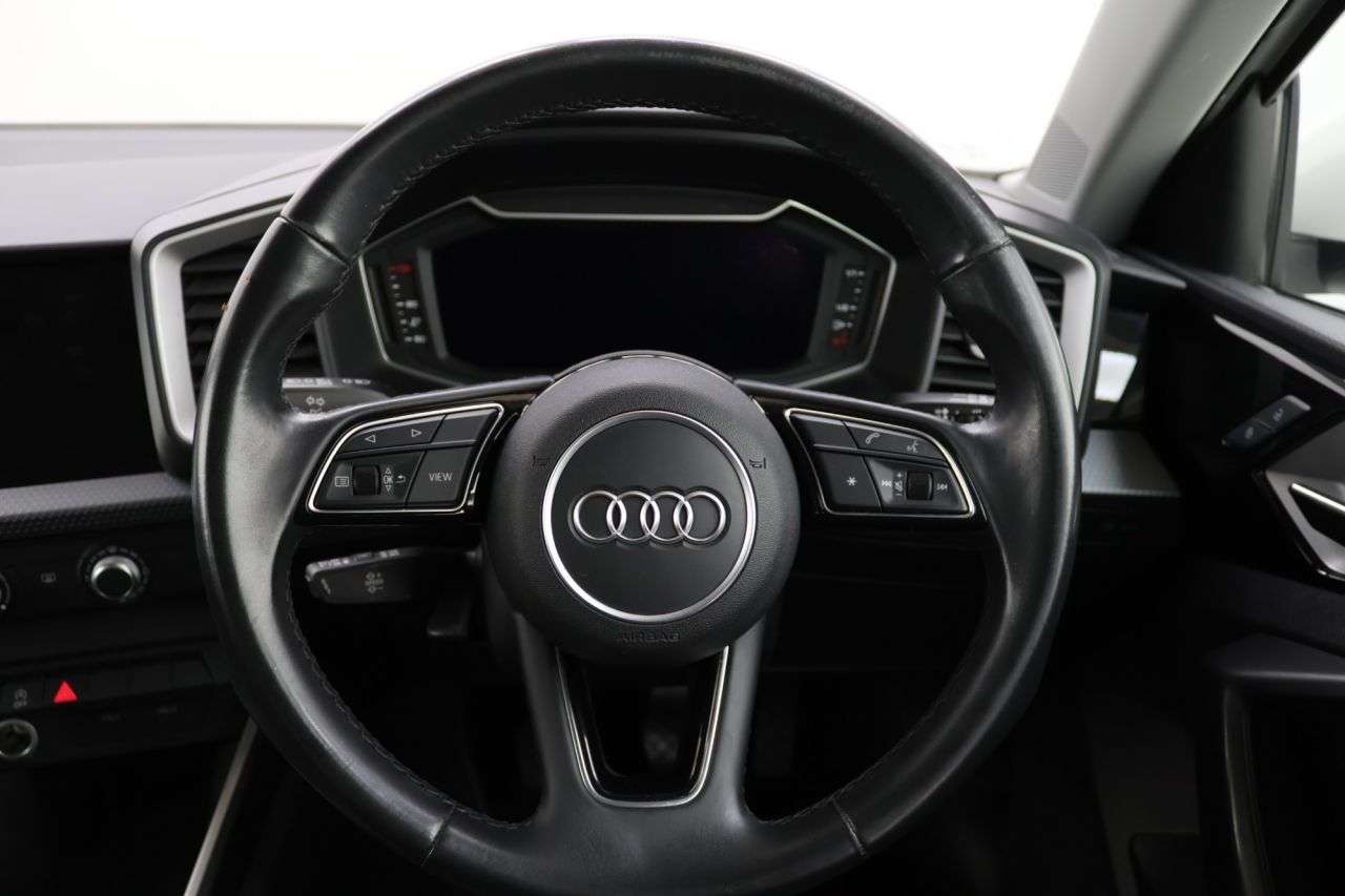 2022 AUDI A1 2022 AUDI A1