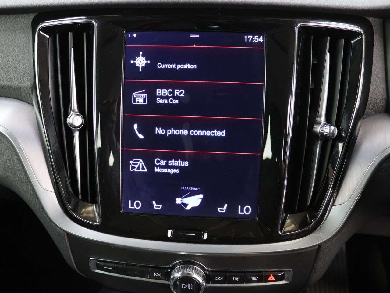 2022 VOLVO V60 2022 VOLVO V60