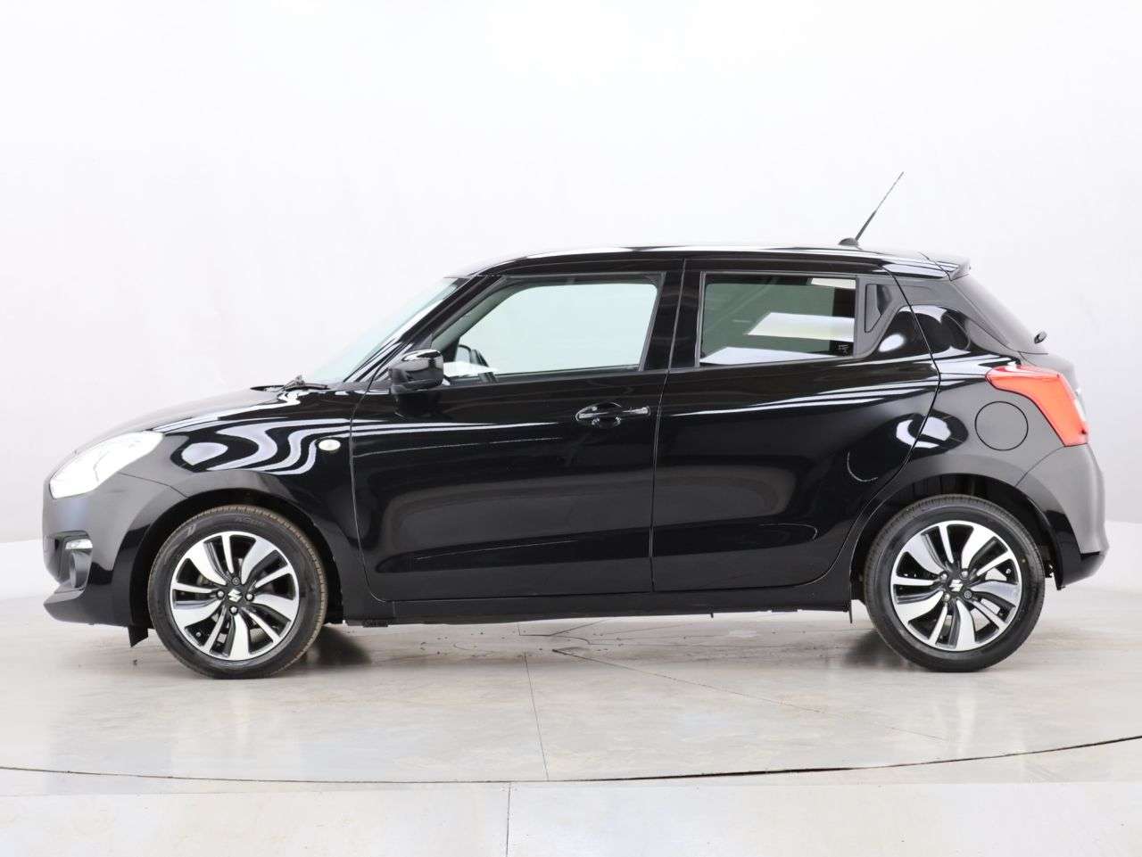 2020 SUZUKI SWIFT 2020 SUZUKI SWIFT