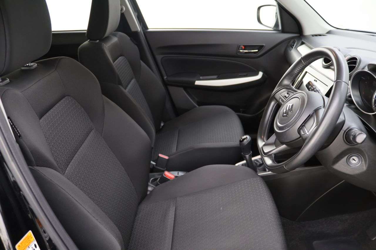 2020 SUZUKI SWIFT 2020 SUZUKI SWIFT