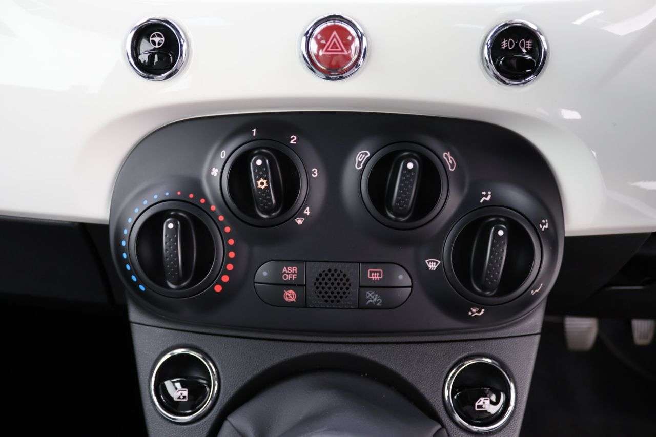 2022 FIAT 500 2022 FIAT 500