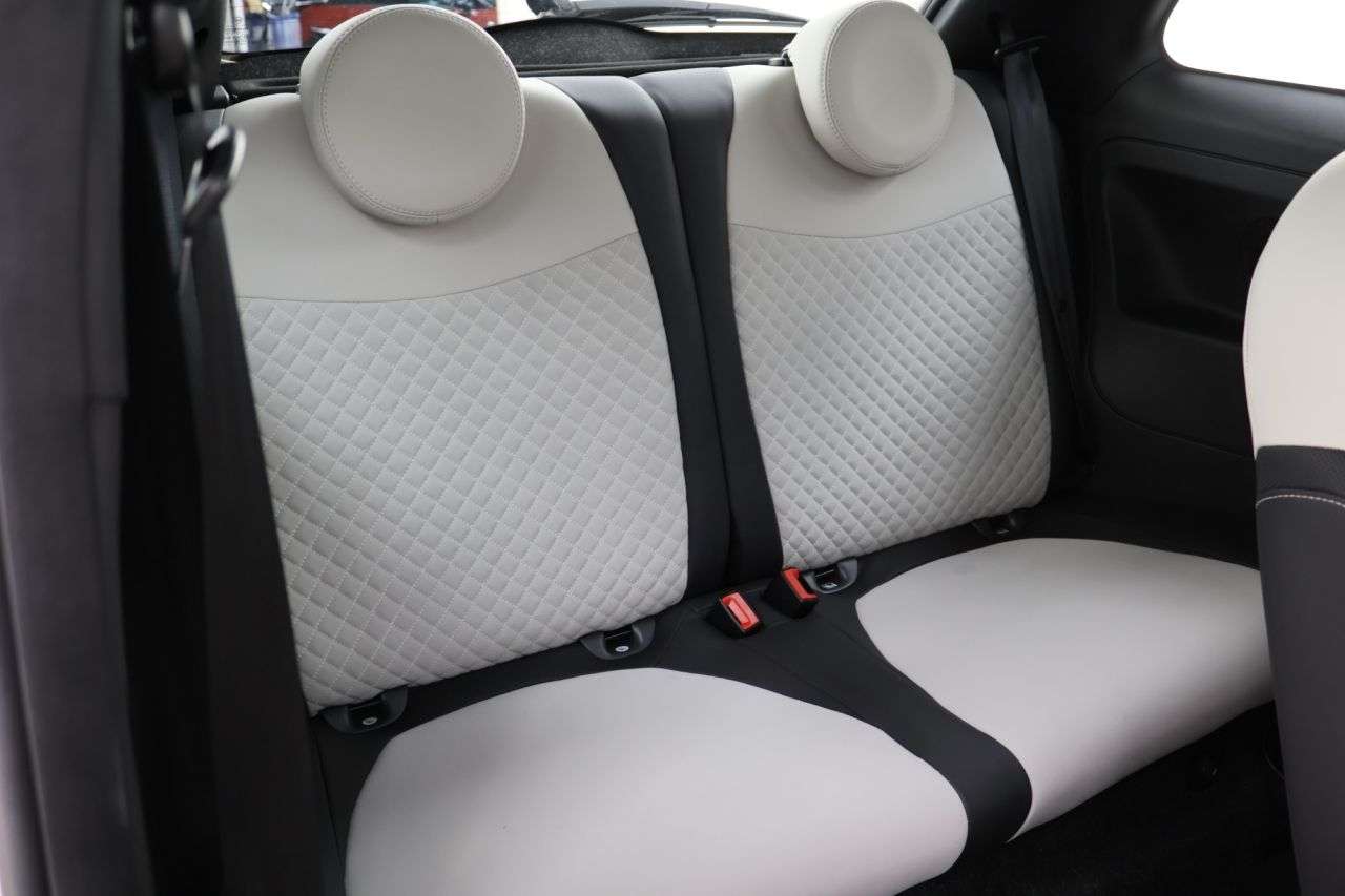 2022 FIAT 500 2022 FIAT 500