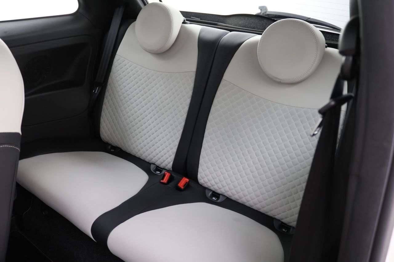 2022 FIAT 500 2022 FIAT 500