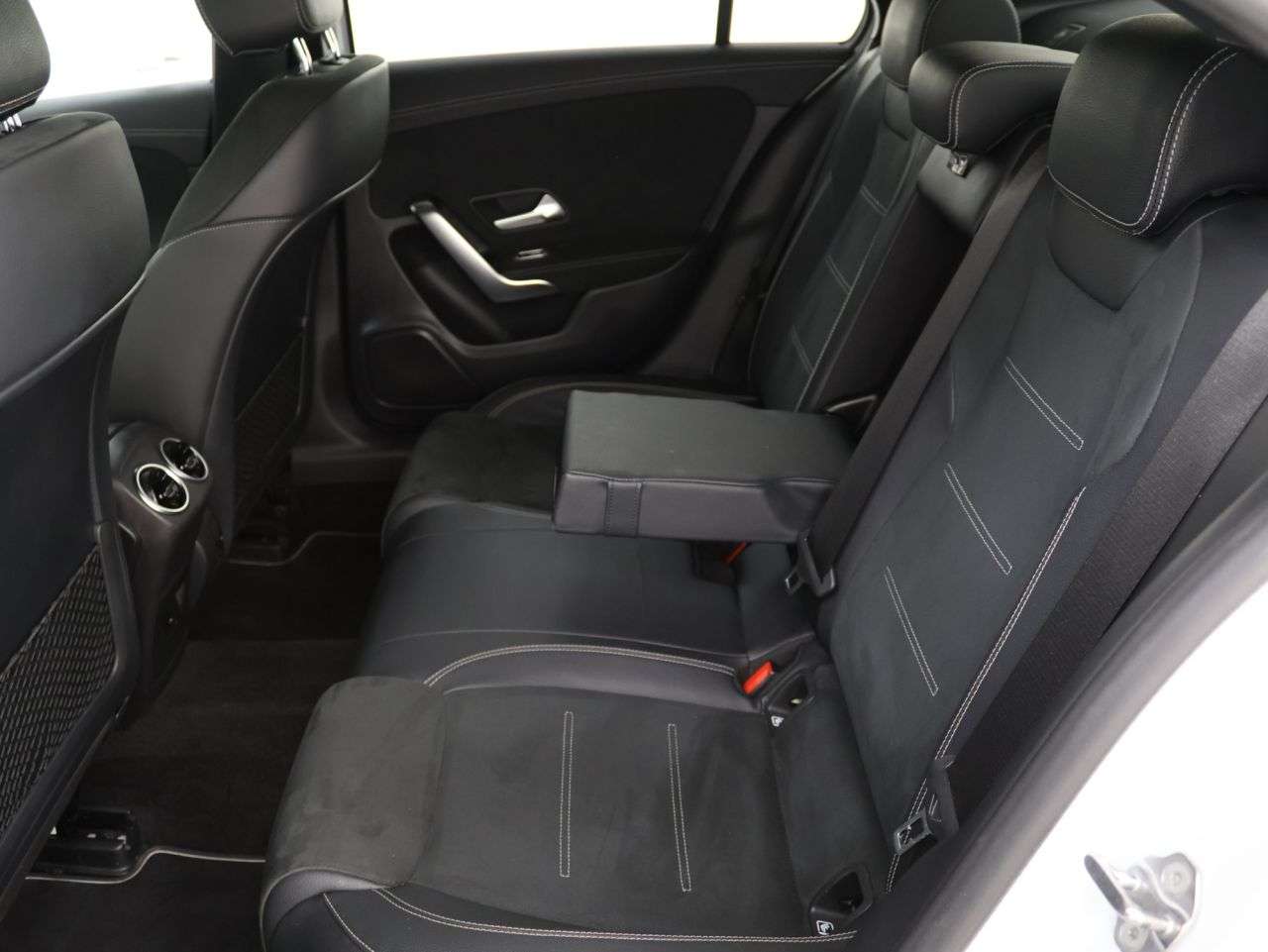 2022 MERCEDES-BENZ A CLASS 2022 MERCEDES-BENZ A CLASS