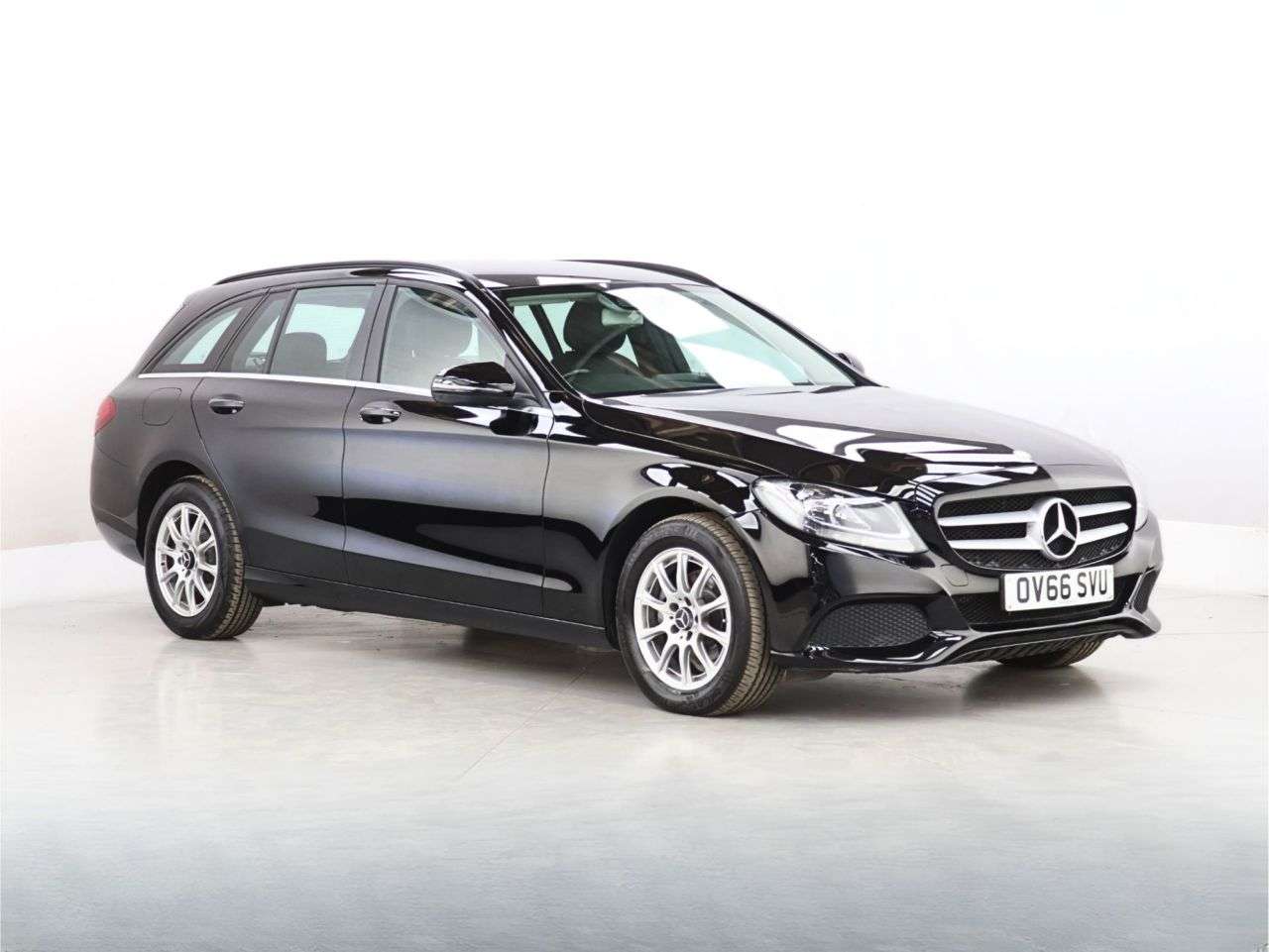 A 2016 MERCEDES-BENZ C CLASS 1.6 C200d SE Estate 5dr Diesel G-Tronic+ Euro 6 (s/s) (136 ps) A 2016 MERCEDES-BENZ C CLASS 1.6 C200d SE Estate 5dr Diesel G-Tronic+ Euro 6 (s/s) (136 ps)