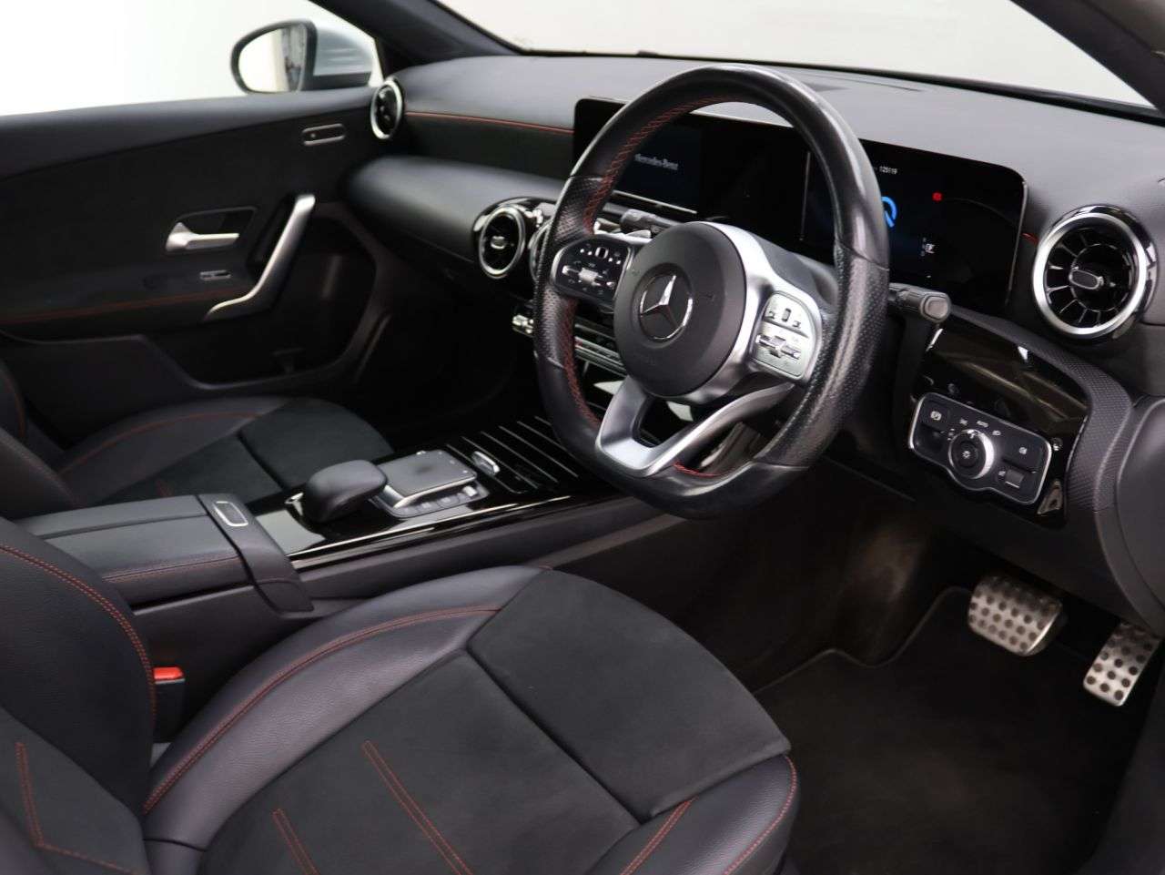 2021 MERCEDES-BENZ A CLASS 2021 MERCEDES-BENZ A CLASS