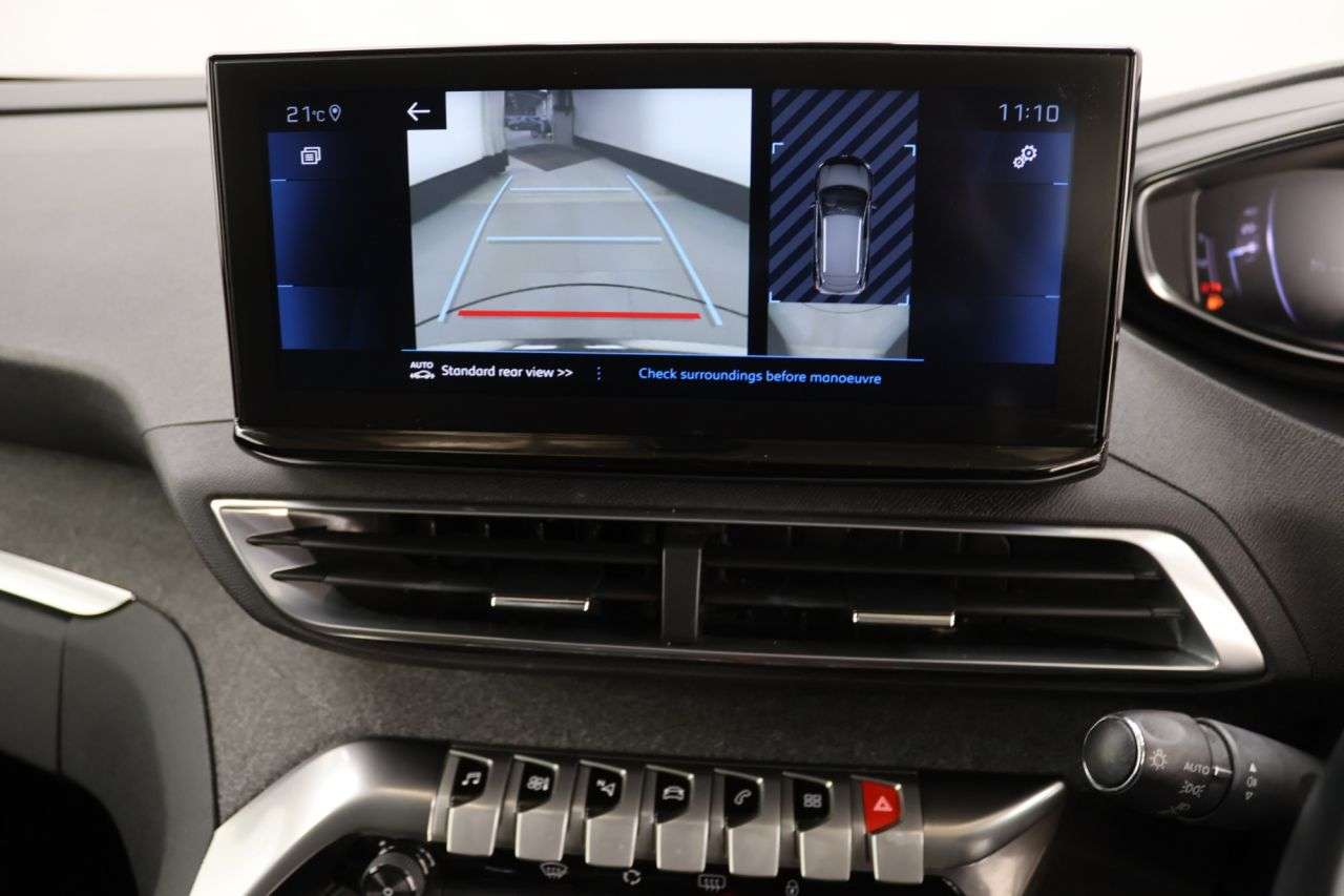 2021 PEUGEOT 3008 2021 PEUGEOT 3008