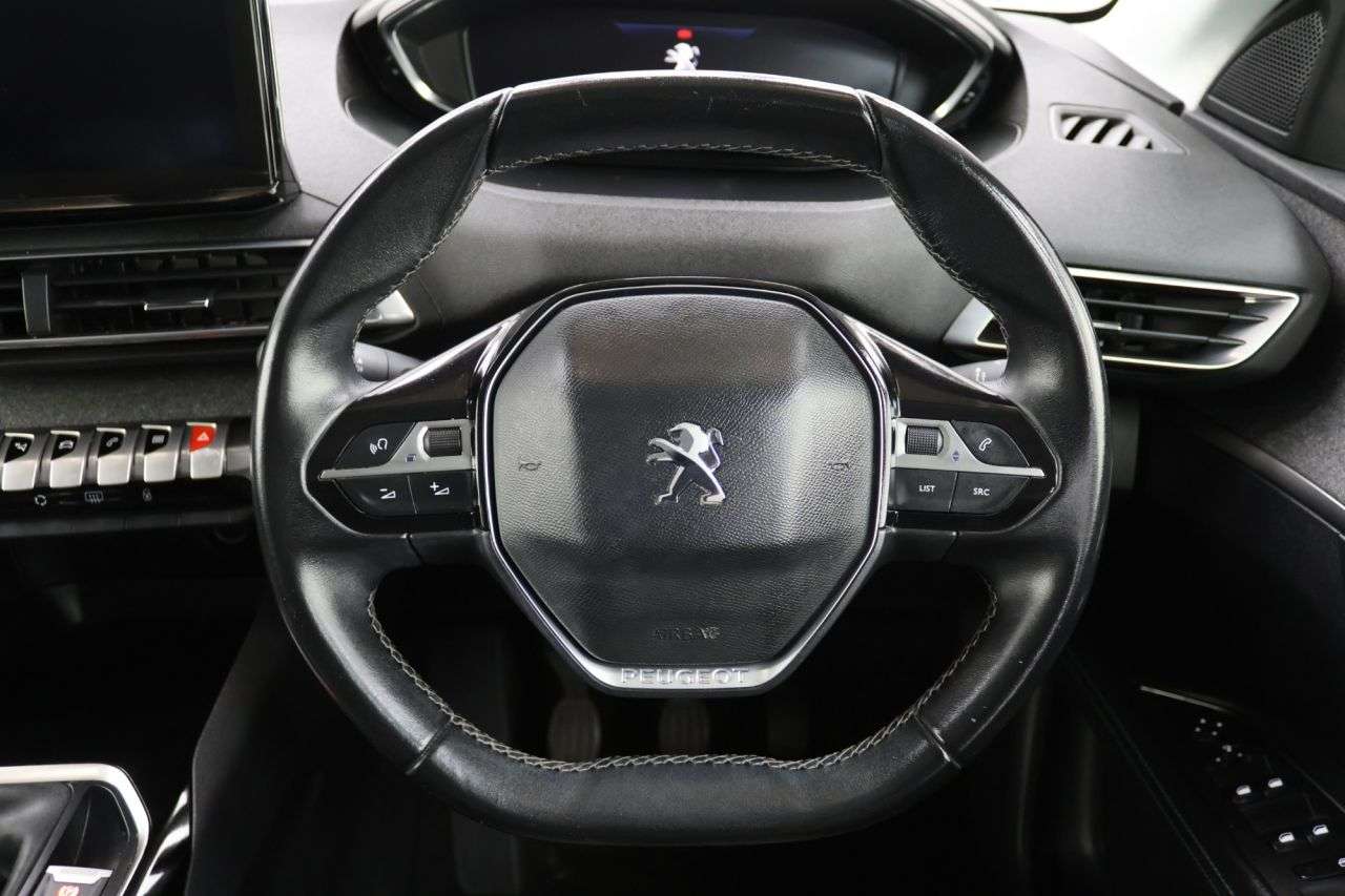 2021 PEUGEOT 3008 2021 PEUGEOT 3008