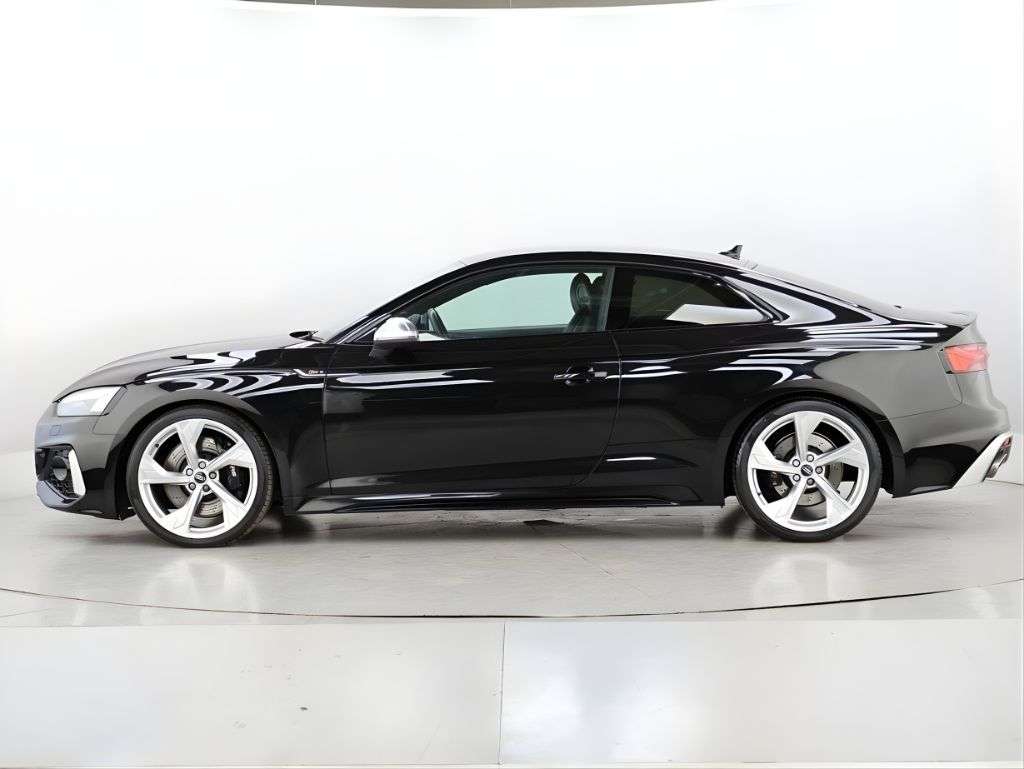 2021 AUDI RS5 2021 AUDI RS5