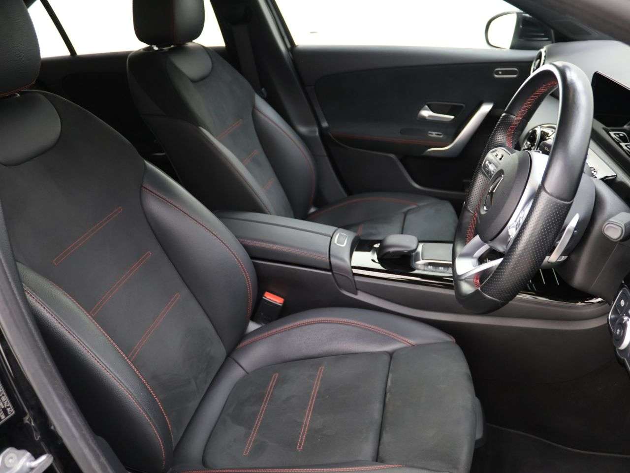 2021 MERCEDES-BENZ A CLASS 2021 MERCEDES-BENZ A CLASS