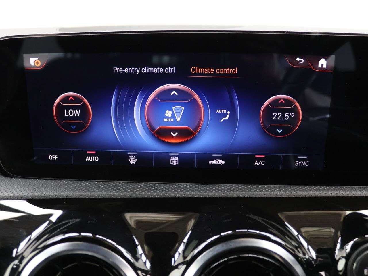 2021 MERCEDES-BENZ A CLASS 2021 MERCEDES-BENZ A CLASS