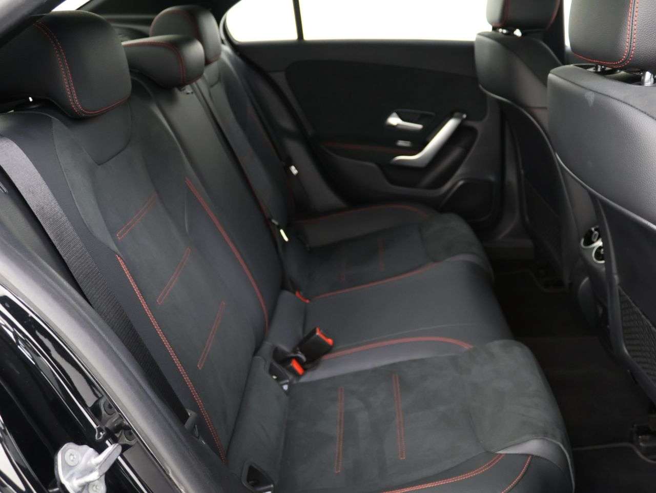 2021 MERCEDES-BENZ A CLASS 2021 MERCEDES-BENZ A CLASS