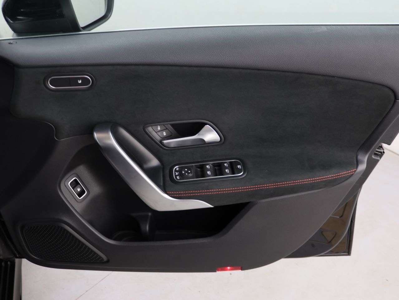 2021 MERCEDES-BENZ A CLASS 2021 MERCEDES-BENZ A CLASS