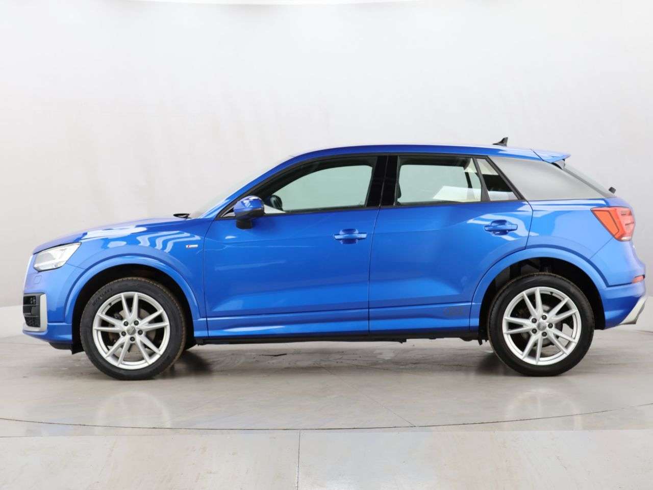 2019 AUDI Q2 2019 AUDI Q2