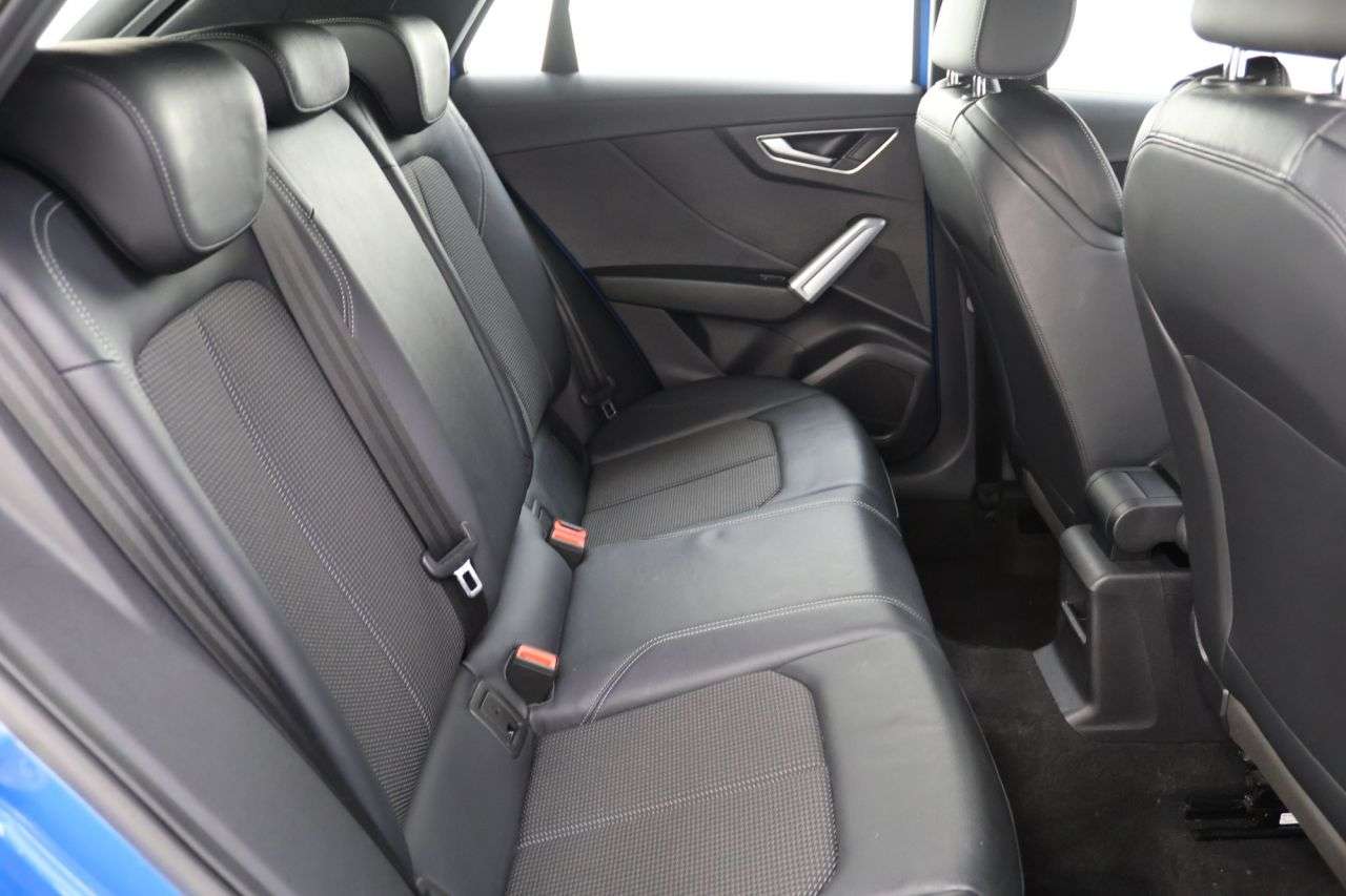 2019 AUDI Q2 2019 AUDI Q2