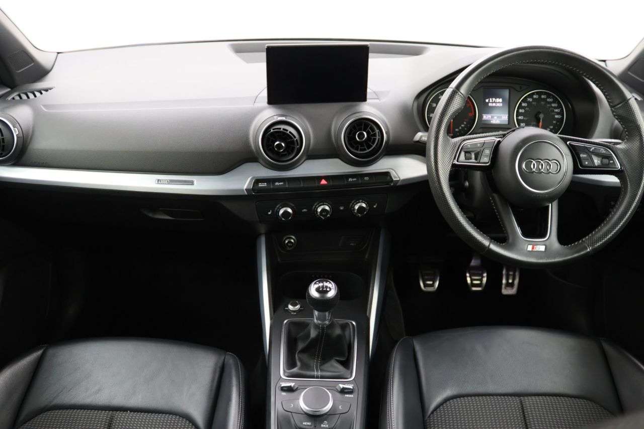 2019 AUDI Q2 2019 AUDI Q2