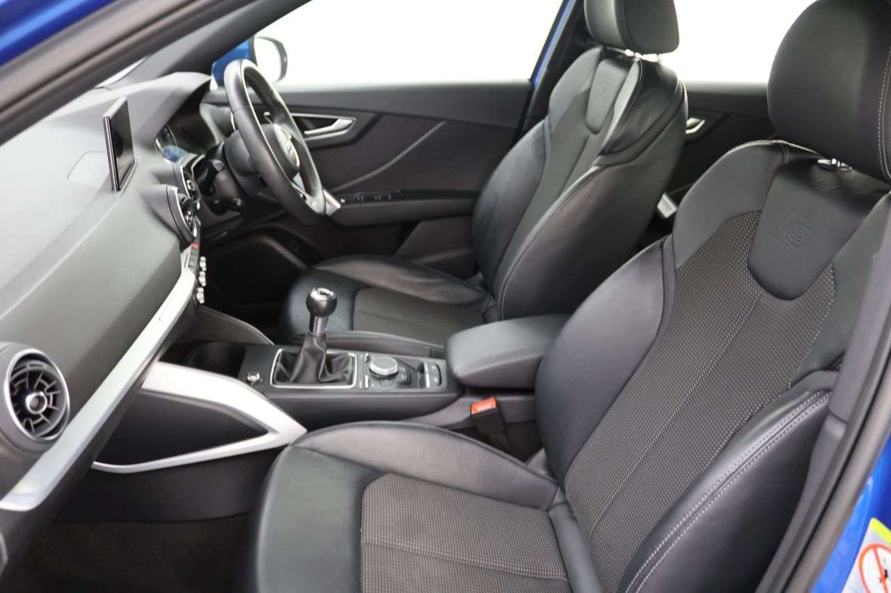 2019 AUDI Q2 2019 AUDI Q2