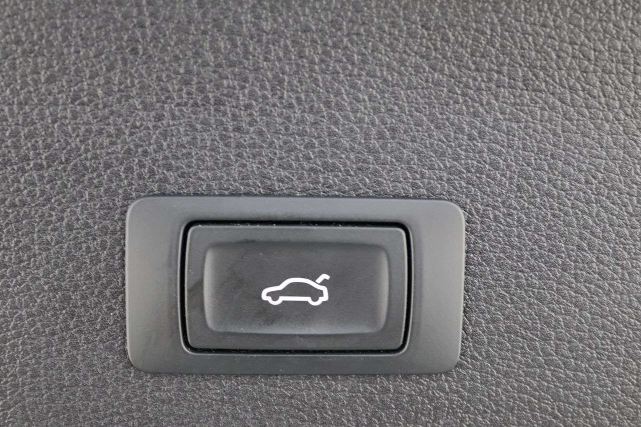 2019 AUDI Q2 2019 AUDI Q2