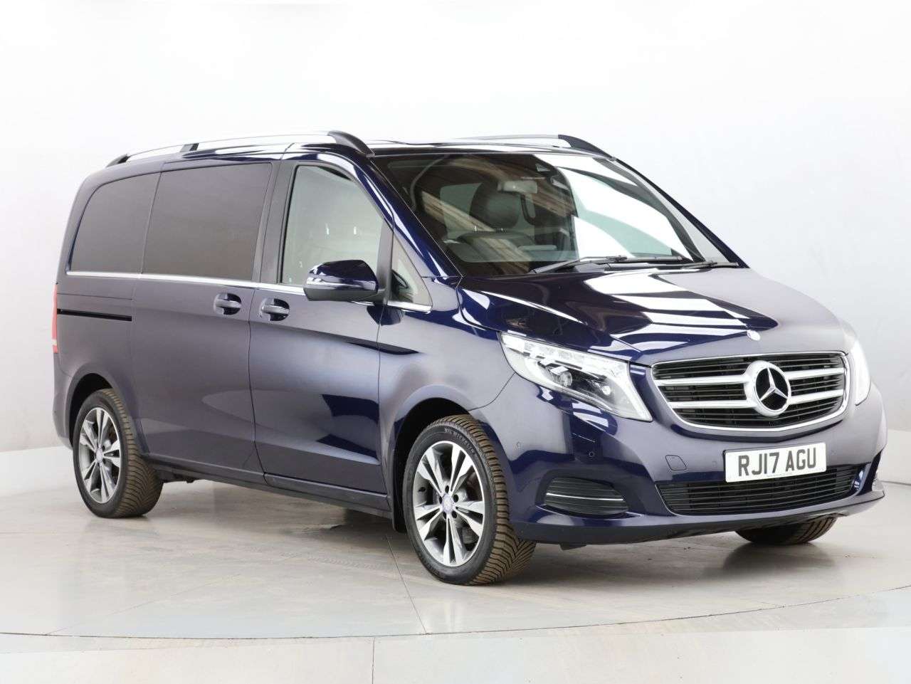 2017 MERCEDES-BENZ V CLASS 2017 MERCEDES-BENZ V CLASS